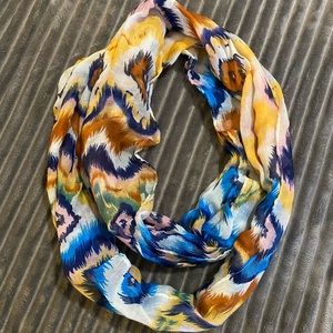 CLOSET CLEAN OUT - Scarf